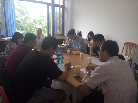 a漫
举行姜虹博士后1740.png