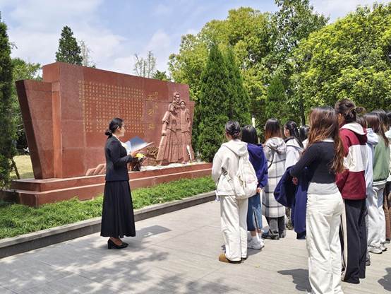 07d88907d5dc1536baa1d10e3e8825aa